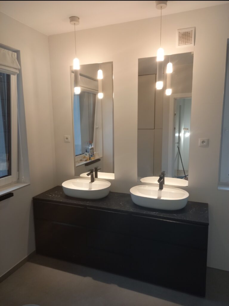 Screenshot_20240725_212855_Gallery